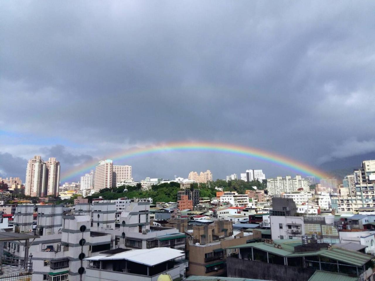 オープン ルーム ホテル 淡水 エクステリア 写真